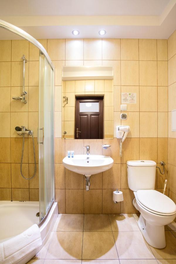 Hotel Polonia Kudowa-Zdrój Exteriér fotografie