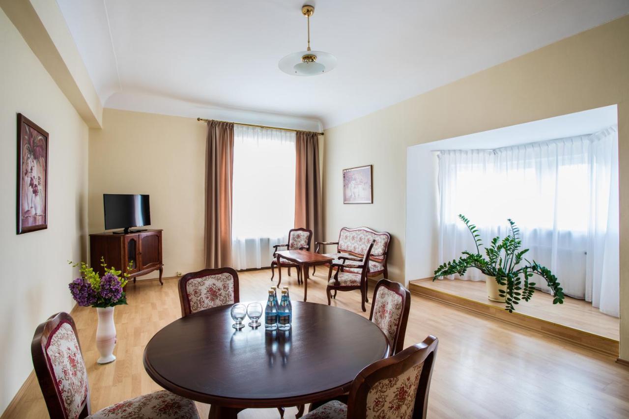 Hotel Polonia Kudowa-Zdrój Exteriér fotografie