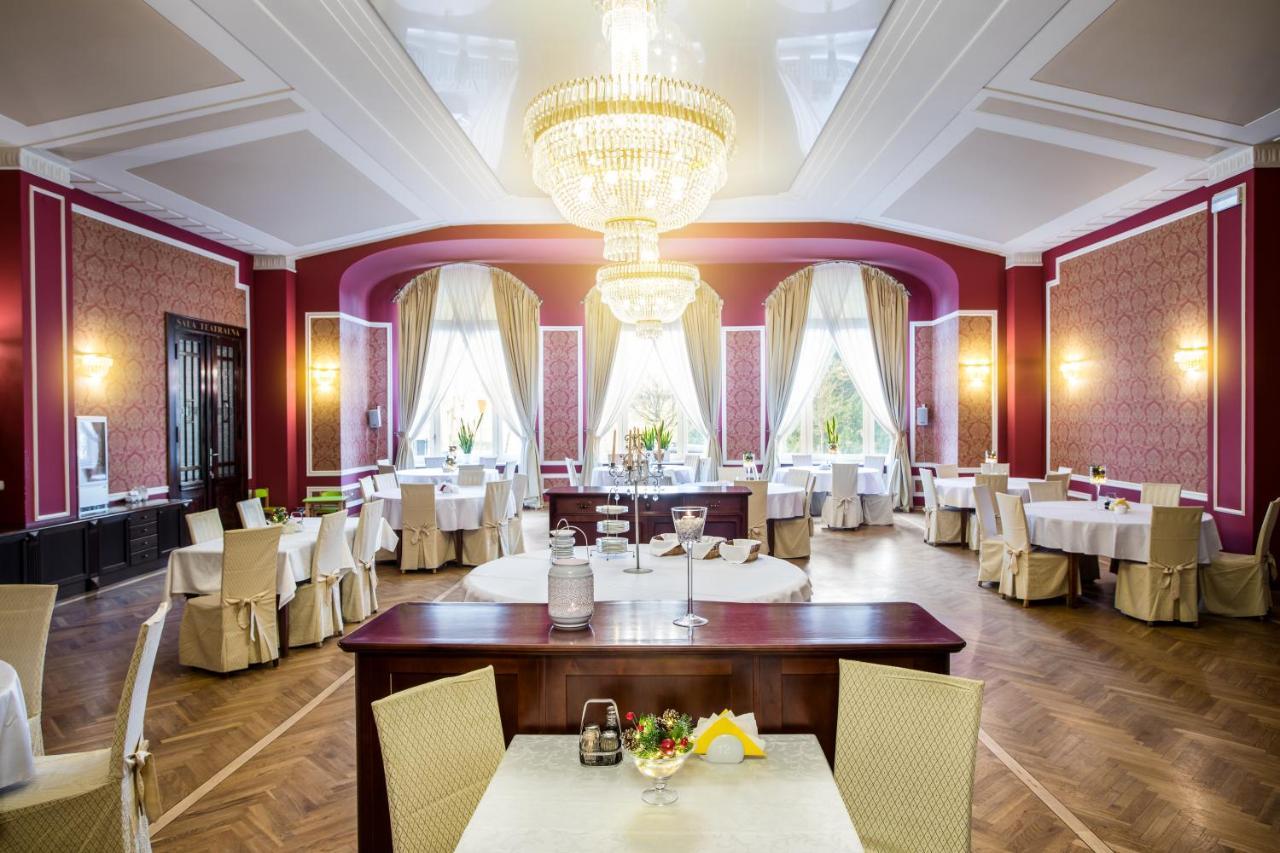 Hotel Polonia Kudowa-Zdrój Exteriér fotografie