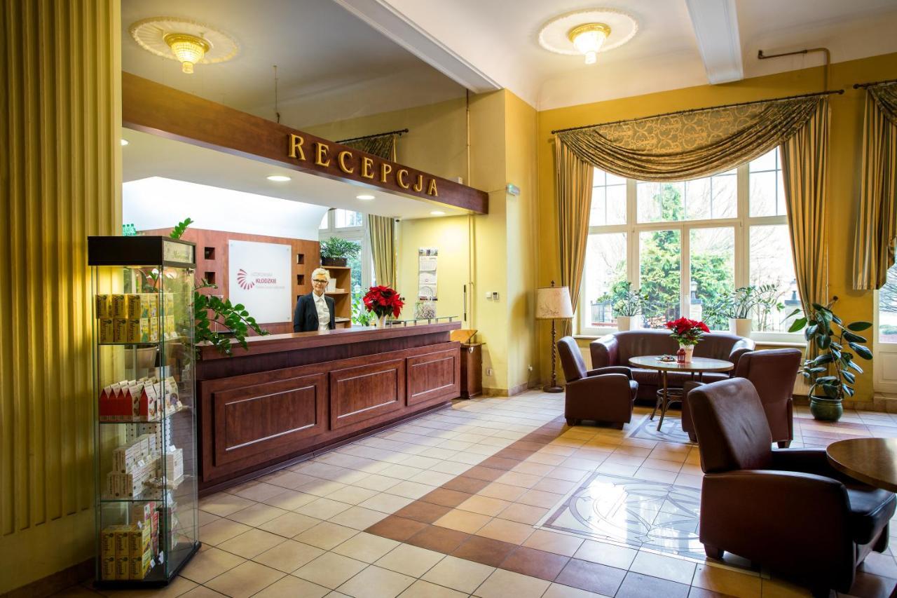Hotel Polonia Kudowa-Zdrój Exteriér fotografie